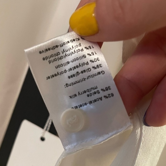 AKRIS PUNTO
Women's Crystal Embellished High/Low Blouse - Picture 8 of 9